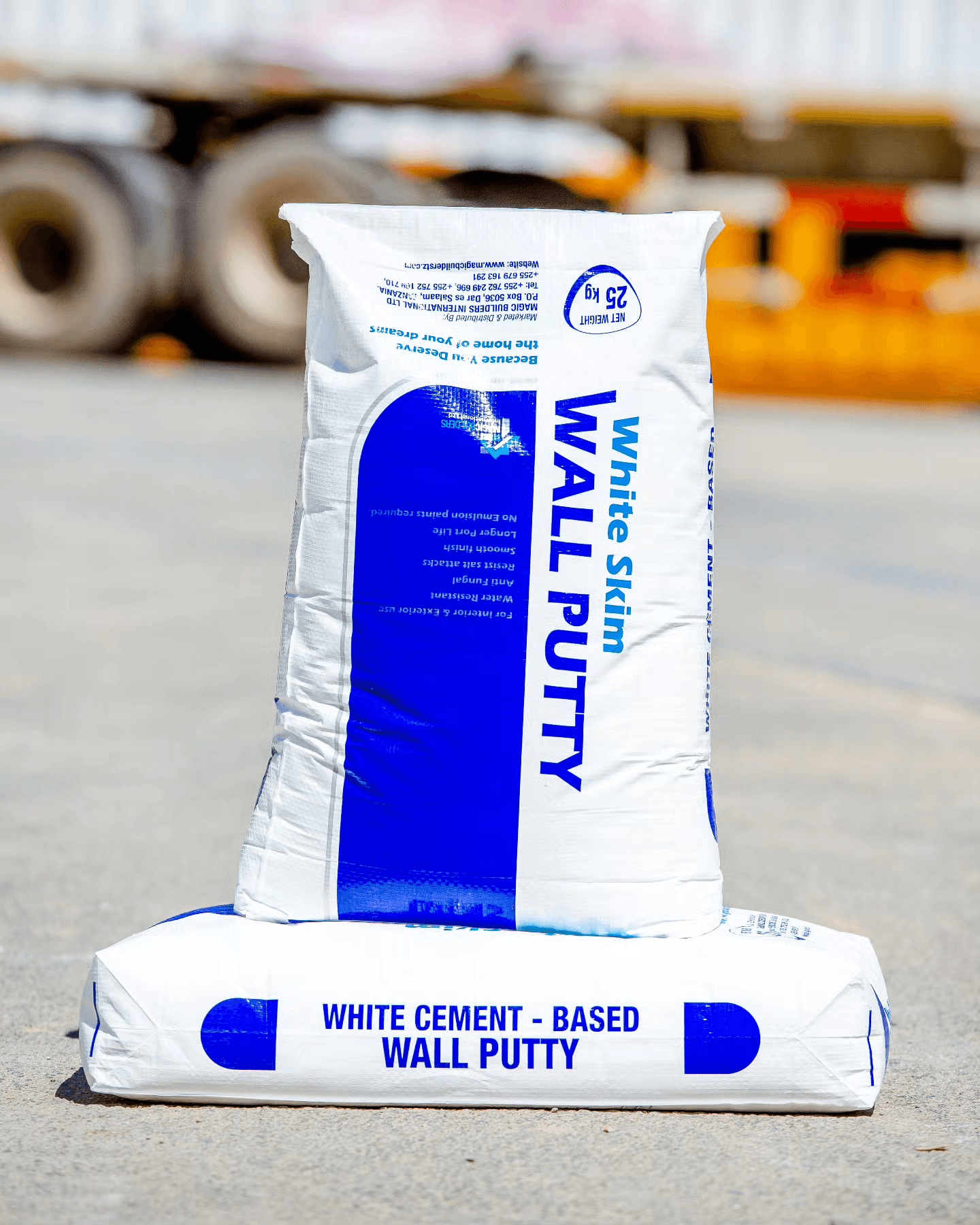 White Skim Wall Putty